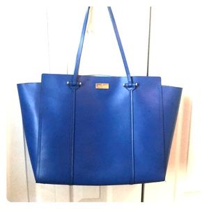 Beautiful Kate Spade tote bag.